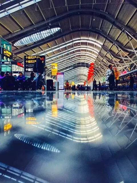 路牌带我抵达这里，而不是谷歌、百度、高德地图｜群分享