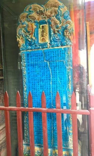 路牌带我抵达这里，而不是谷歌、百度、高德地图｜群分享