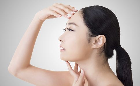 额头皱纹八字纹怎样消除,额头上的皱纹抬头纹怎么去除