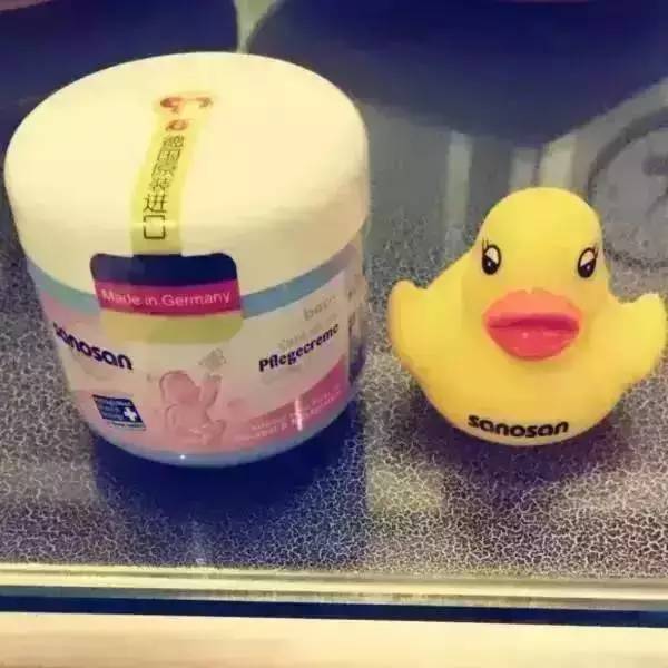 宝宝护肤的正确方法,宝宝护肤防过敏