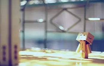 岁月使我变得温柔,岁月也将对你温柔