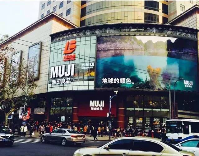 路牌带我抵达这里，而不是谷歌、百度、高德地图｜群分享