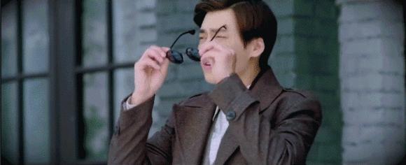 麻雀李易峰陈深图,李易峰陈深麻雀片段