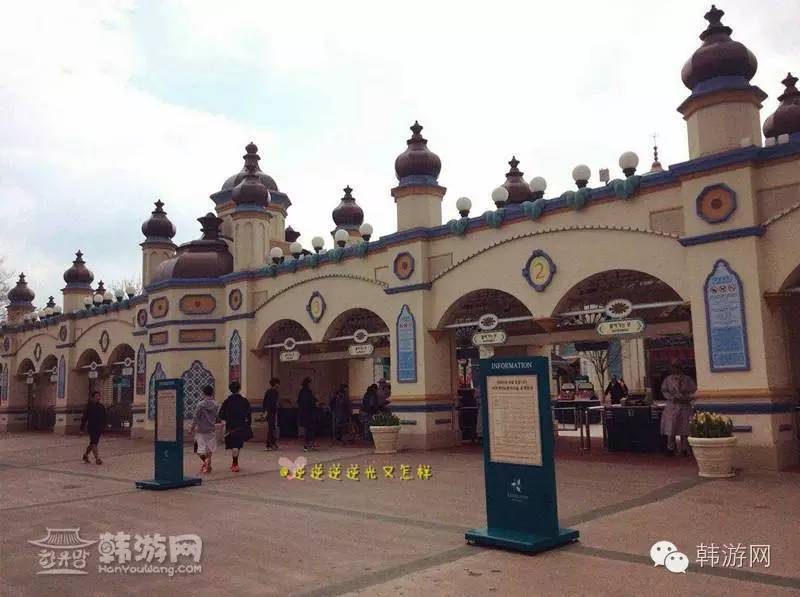 闺蜜两个去超市买零食吃,闺蜜两人闯天下