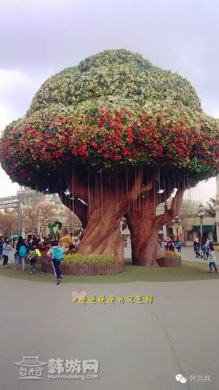 闺蜜两个去超市买零食吃,闺蜜两人闯天下