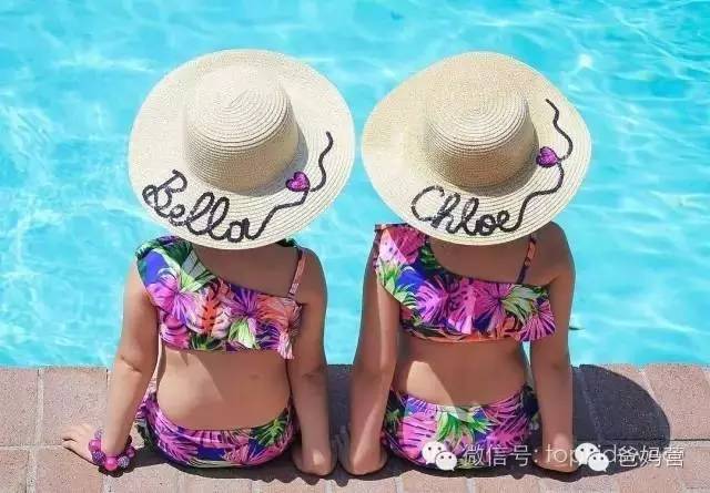 可爱又好看的双胞胎穿搭,双胞胎出门这样穿回头率超高