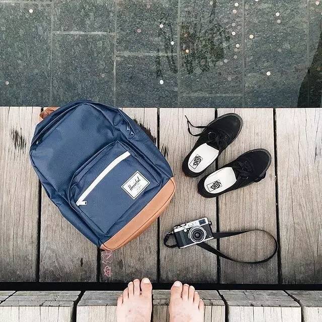 就算只是为了拍照好看，我也要有一个Herschel包