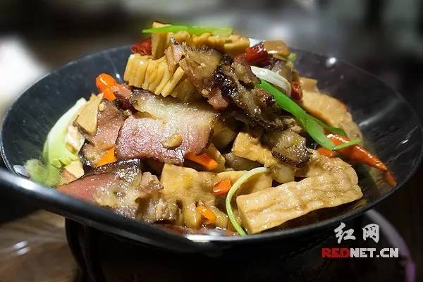 长沙地铁沿线美食推荐,长沙地铁1号线2号线附近美食