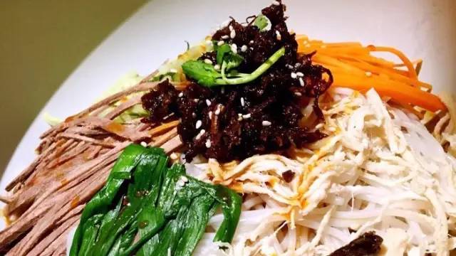 上海日月光攻略,徐家汇日月光有什么好吃的