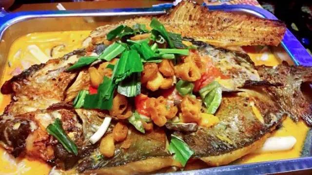 上海日月光攻略,徐家汇日月光有什么好吃的