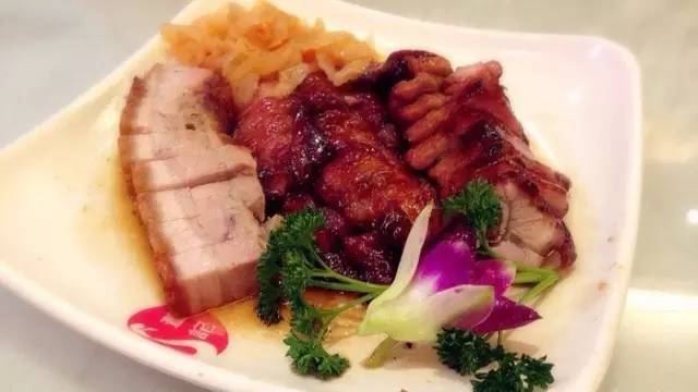 上海日月光攻略,徐家汇日月光有什么好吃的