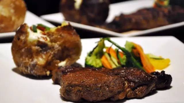 上海日月光攻略,徐家汇日月光有什么好吃的