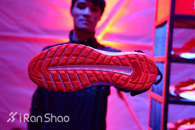 puma既能休闲还能实战,puma中端天花板