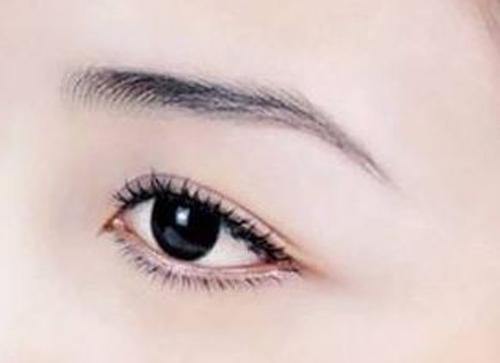 成都种植眉毛一般多少钱,男人种植眉毛一般多少钱