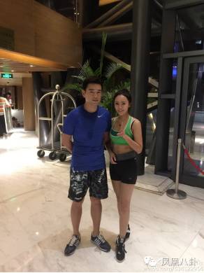 花10万订做西装，收入一半买雪茄！有一种霸道总裁叫做王耀庆