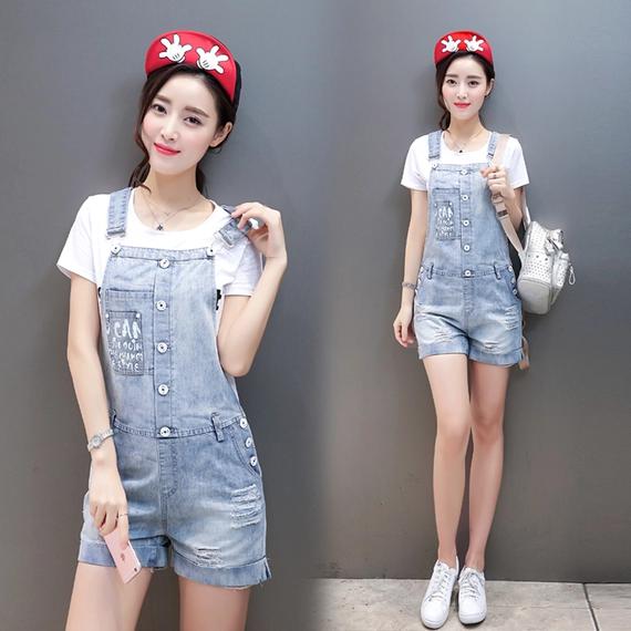 背带裤的夏天,时间再回不到从前青春岁月且珍惜