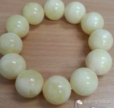 认识假蜜蜡没什么了不起,90%的人都被优化蜜蜡给“坑”了!