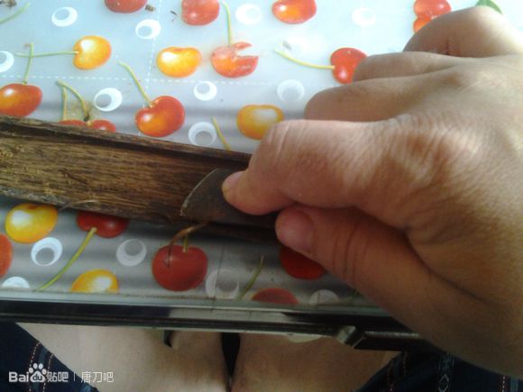 刀鞘两半了怎么修补,刀鞘变形怎么修复