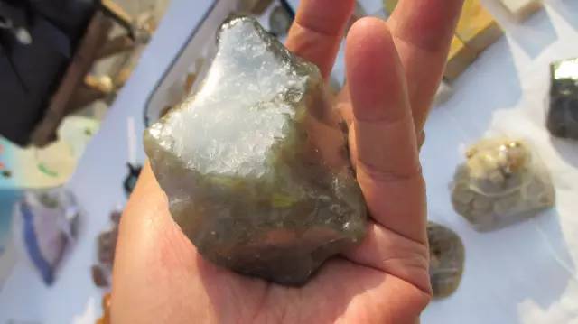 鍗氶泤鐭宠僵,鍗氶泤杞╁灞辩煶