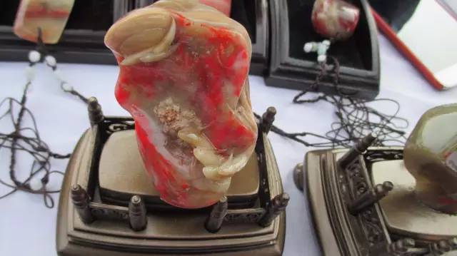 鍗氶泤鐭宠僵,鍗氶泤杞╁灞辩煶