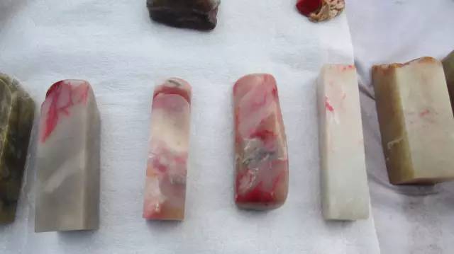 鍗氶泤鐭宠僵,鍗氶泤杞╁灞辩煶