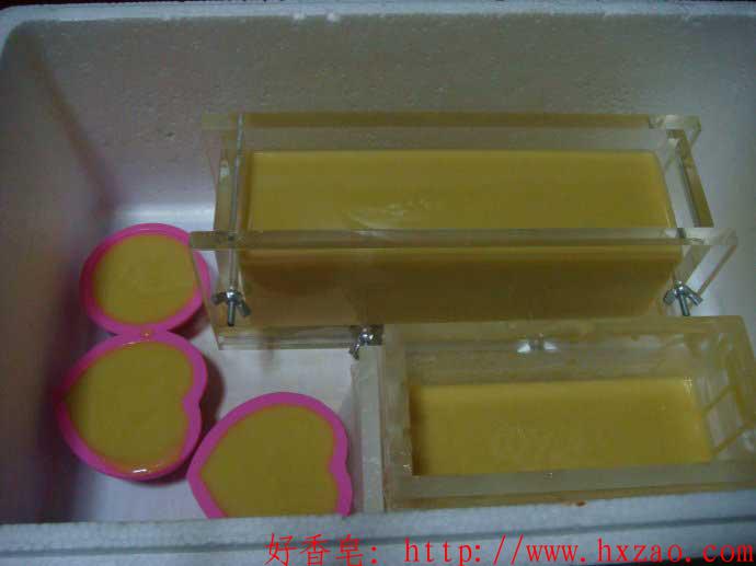 手工制作的羊奶皂美白效果怎么样,如何做羊奶蚕丝皂