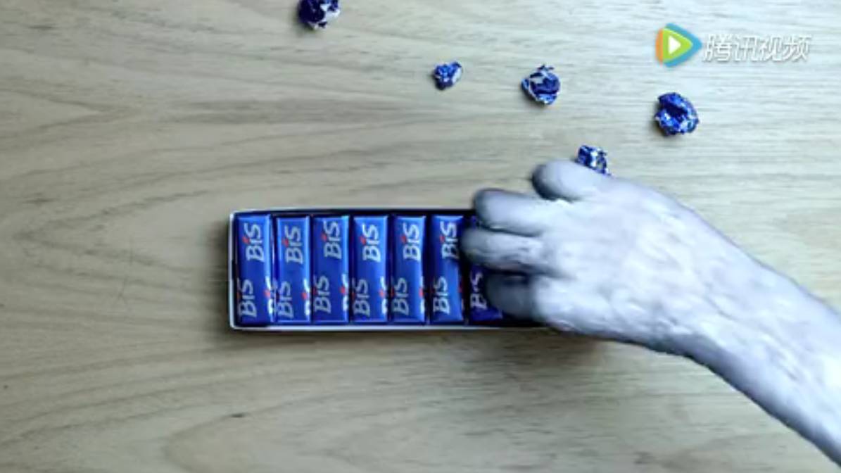 看了这个广告,你还敢在深夜吃巧克力了吗?|品牌艺廊