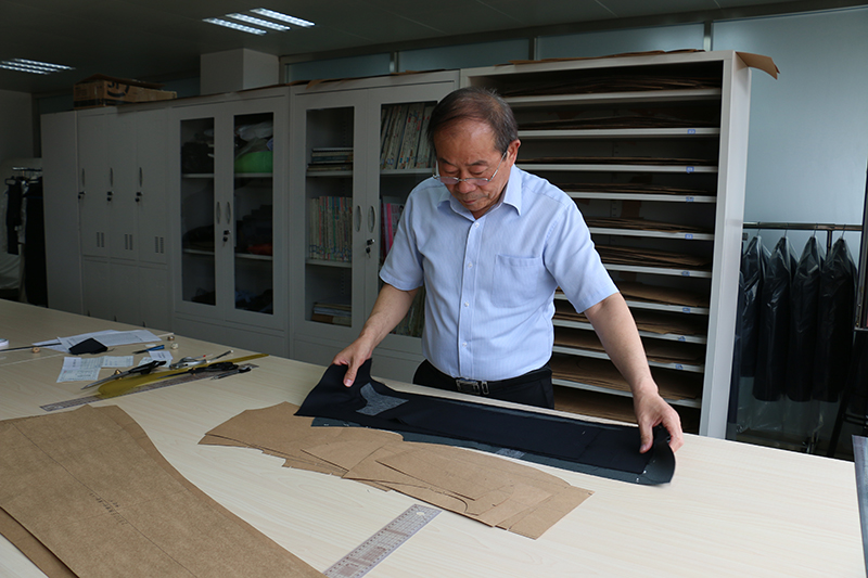 红都服装技师,红都蔡金昌