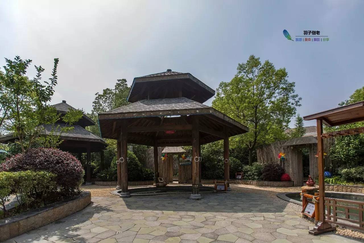 水世界冰雪嘉年华,水狂欢水世界多少钱