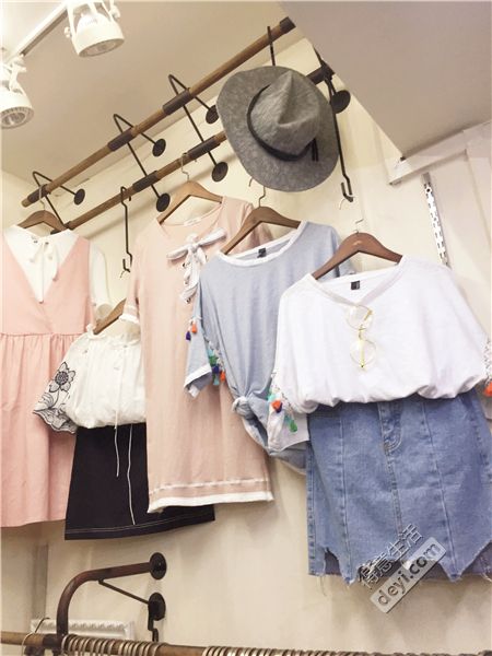 揭秘淘宝店铺和企业店铺,揭秘淘宝衣服进货渠道