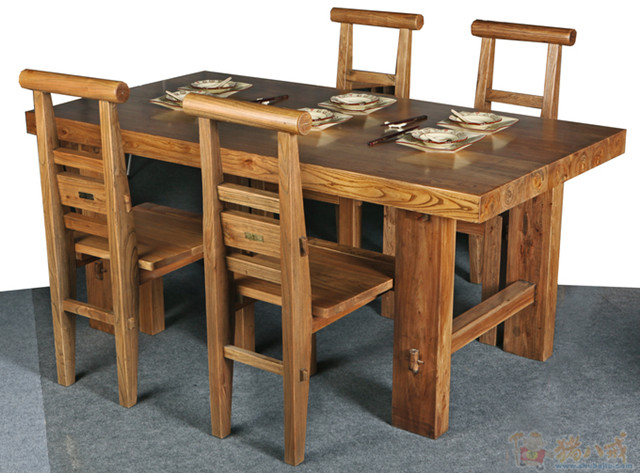 榆木家具的优缺点和乌金木哪个好,橡木与榆木家具的优缺点