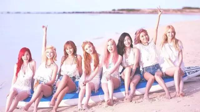 这个20年前无人知晓的小岛，现在竟然成为穷尽想象的魅惑之地！