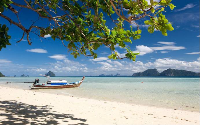 这个20年前无人知晓的小岛，现在竟然成为穷尽想象的魅惑之地！