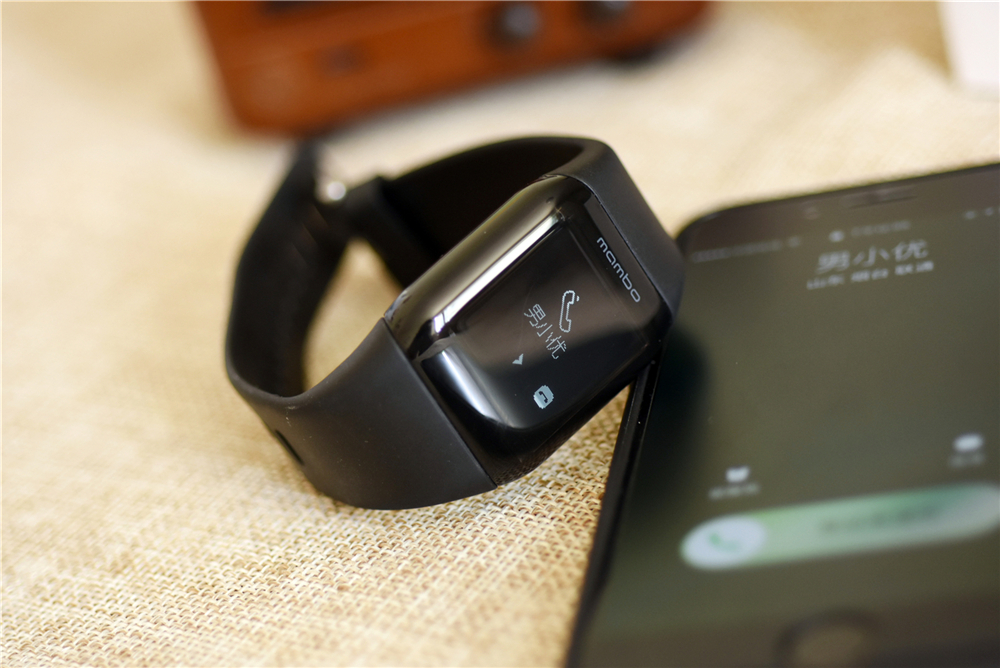 乐心手表乐享版,百元血压监测智能手表测评