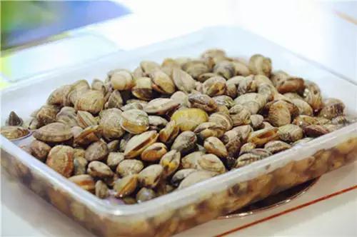 炸了！荆门这家店，烤肉海鲜岔起吃，饮料酒类岔起喝，只要30元