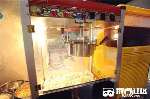 炸了！荆门这家店，烤肉海鲜岔起吃，饮料酒类岔起喝，只要30元