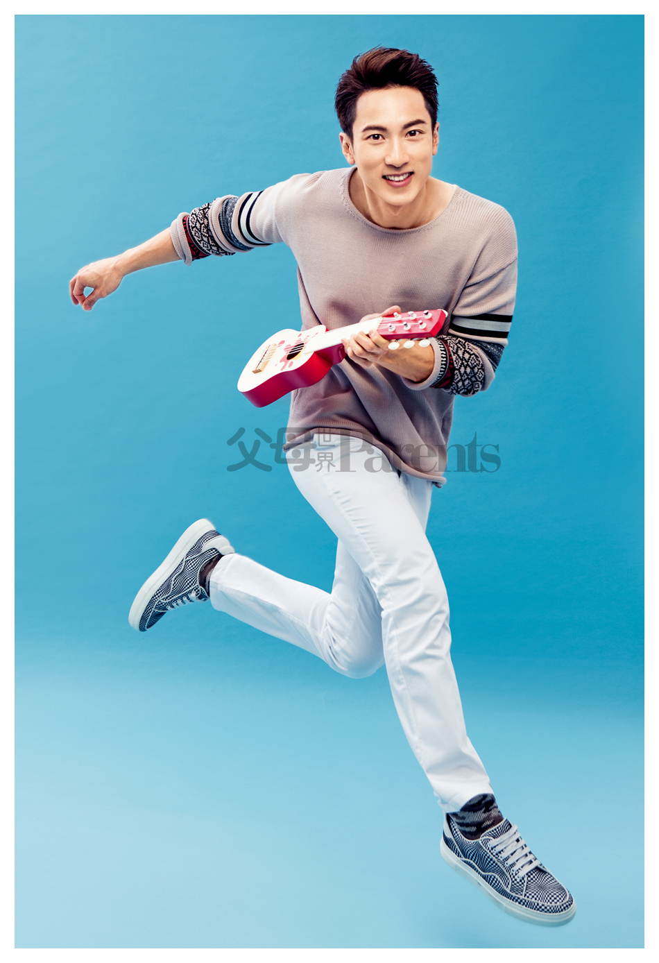 吴尊教育儿子勇敢向女儿学习,吴尊让女儿学中文