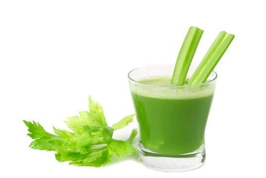 十个宝宝发烧怎么办,这个季节宝宝去火