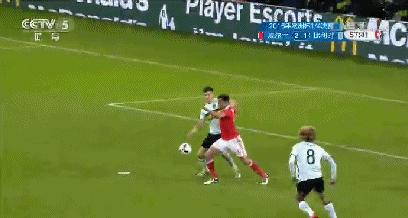 威尔士克鲁伊夫式进球,威尔士骗过世界的进球