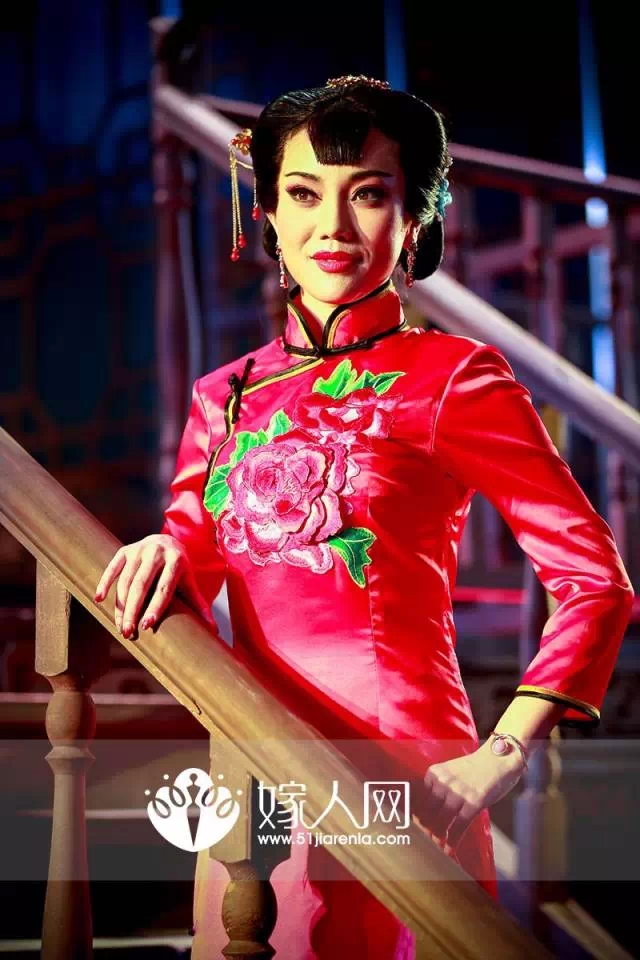 包头“凤祥楼”的女人们放点图给大家解解馋
