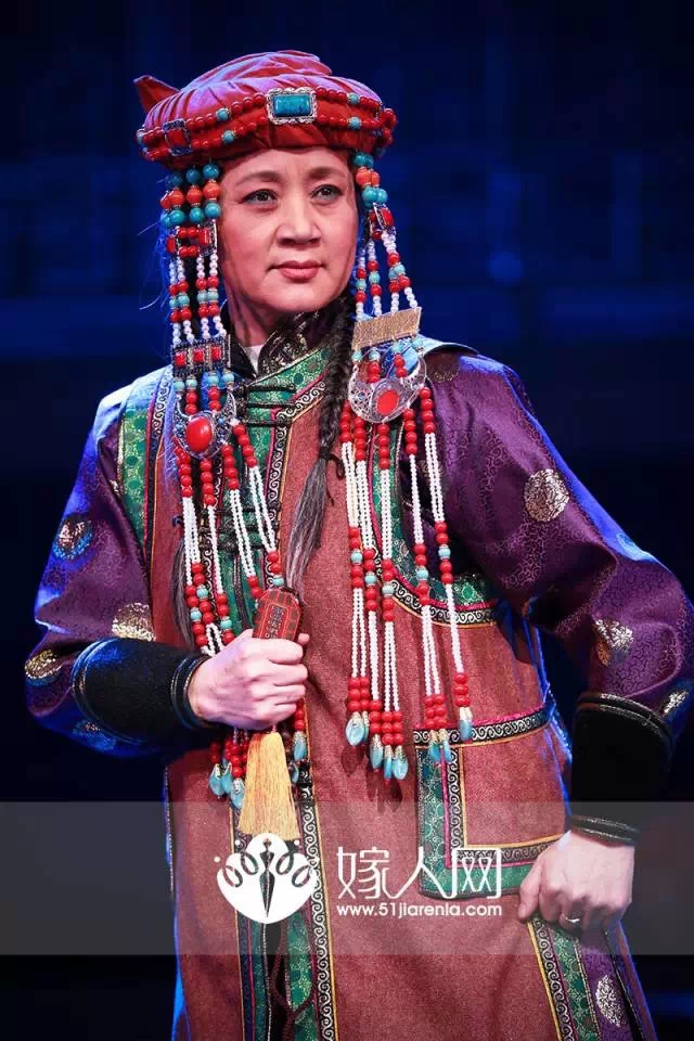 包头“凤祥楼”的女人们放点图给大家解解馋