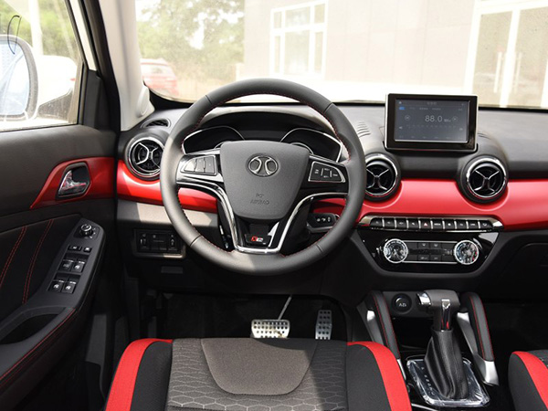 北汽绅宝x35自动挡变速箱加多少油,北汽绅宝x35有什么缺陷