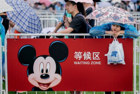 米老鼠今年有什么目标,米老鼠为迪士尼赚了多少钱