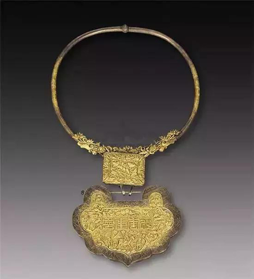 满月戴长命锁绳子有什么讲究,给婴儿买长命锁和手镯有什么讲究