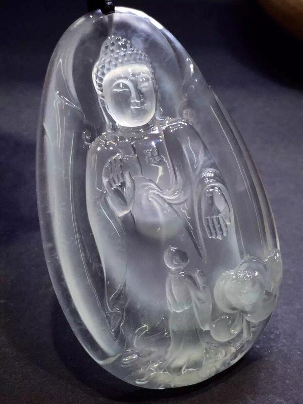 玉石男戴观音女戴佛对吗,有男戴观音女戴佛说法吗