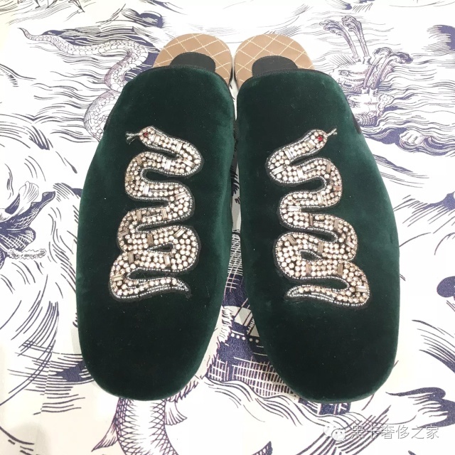 包包是女人的标志,包包是女人的专属物