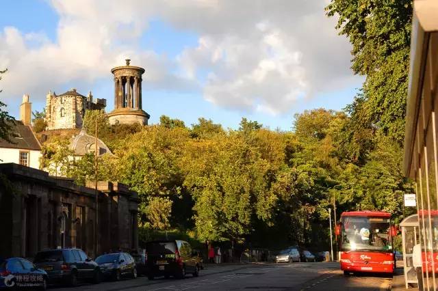 小编写完这条微信就请假去英国了,老板,这是我离英国最近的时刻