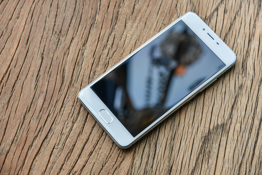 深度体验深蓝03,魅蓝3s有什么用