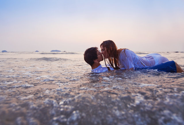 如何延迟恋爱时间,恋爱秘籍教你如何让友谊变成爱情