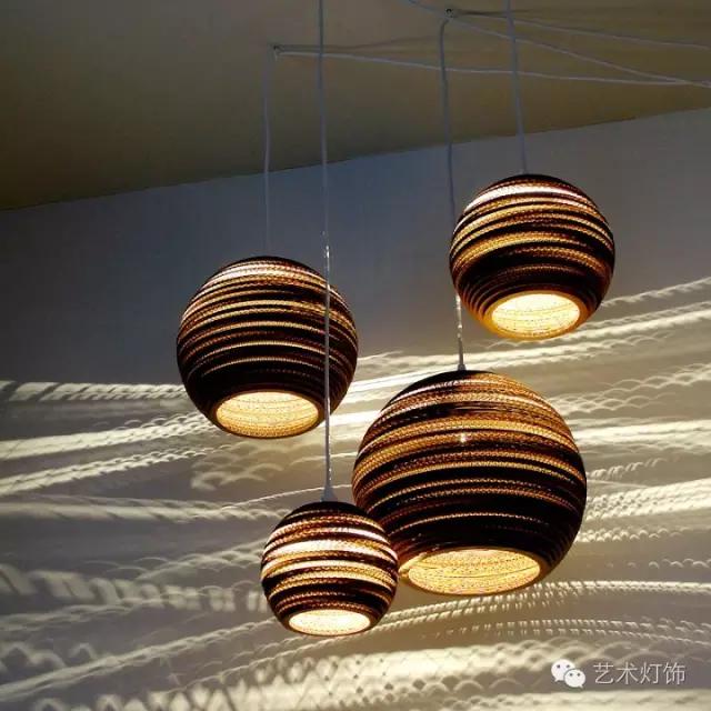 瓦楞纸灯饰手工教程,瓦楞纸灯饰包装